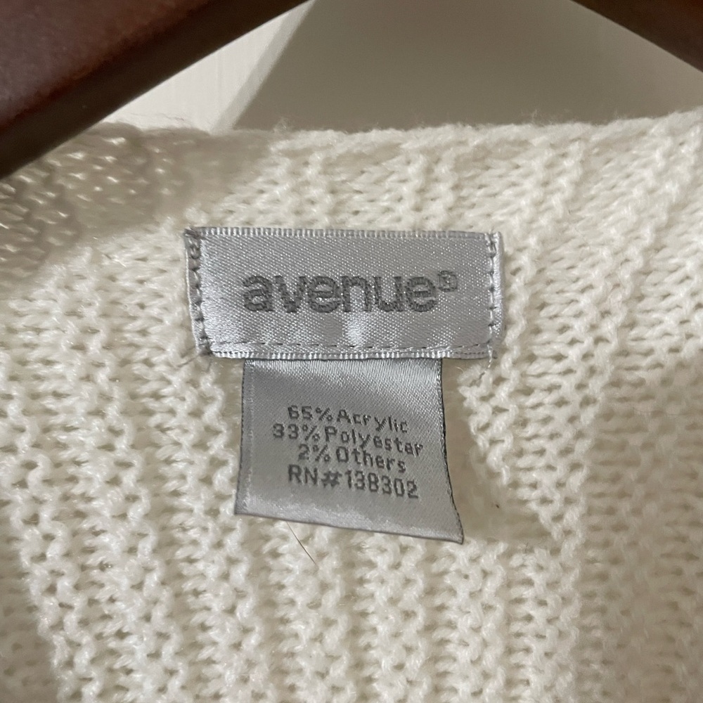 Avenue Boho Ivory & Metallic Silver Knit Poncho Wrap Cardigan - Plus Size - Picture 4 of 8